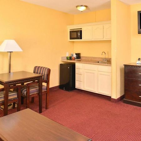 Americas Best Value Inn Winnsboro, La Exterior photo