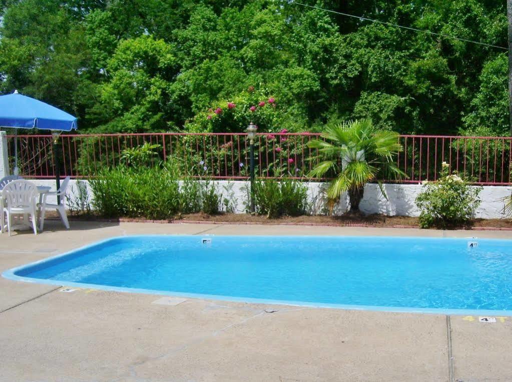 Americas Best Value Inn Winnsboro, La Exterior photo