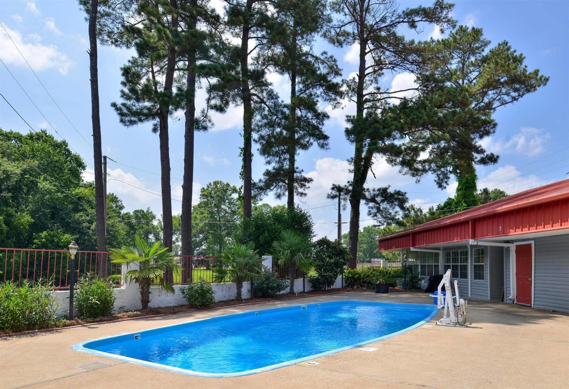 Americas Best Value Inn Winnsboro, La Exterior photo
