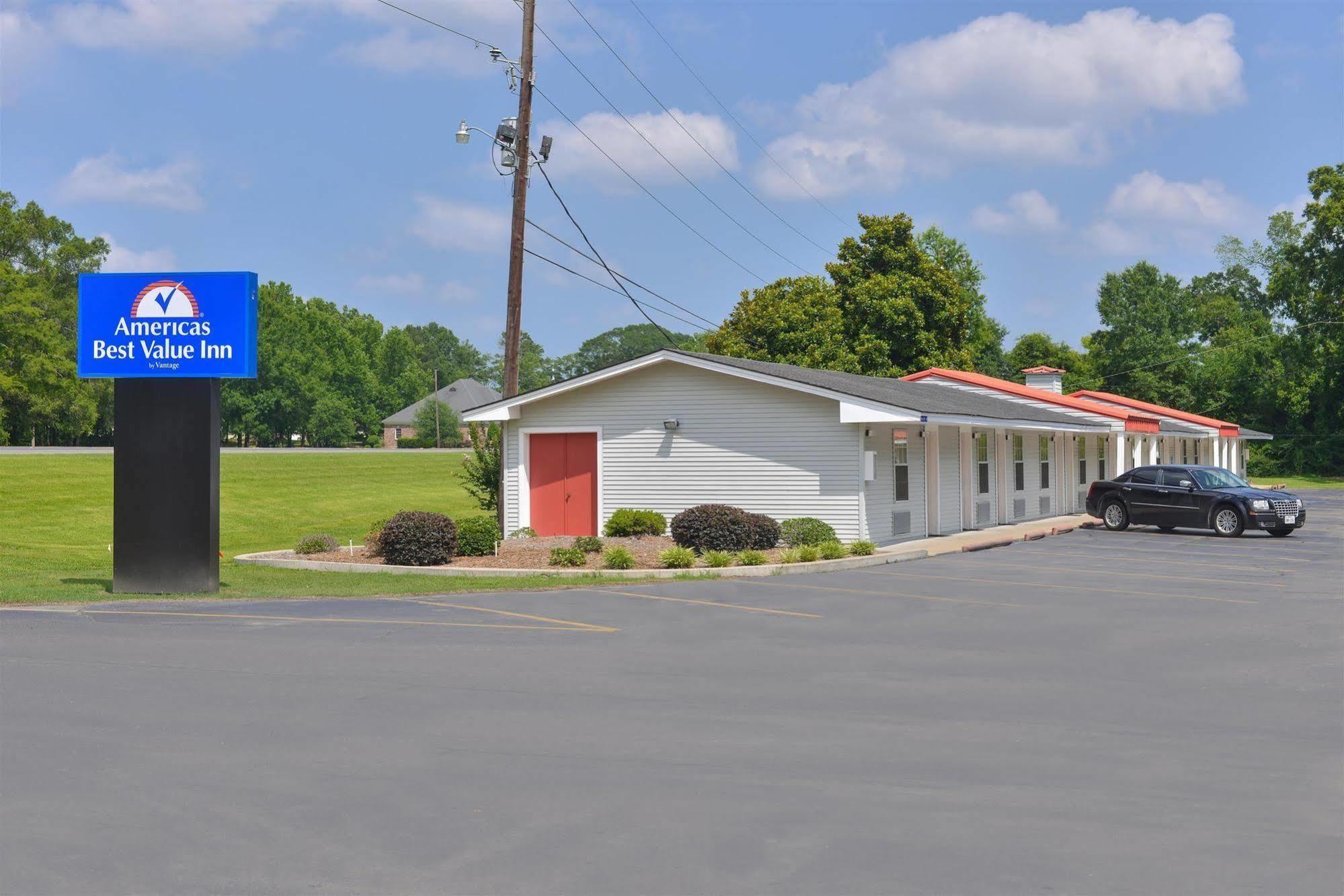 Americas Best Value Inn Winnsboro, La Exterior photo